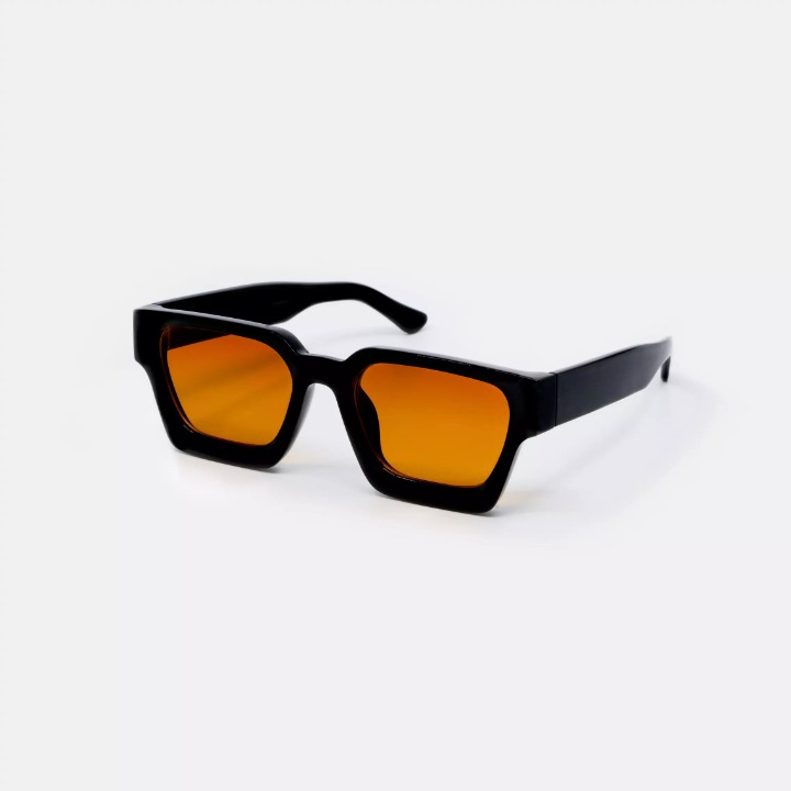 LYNE | AMBER