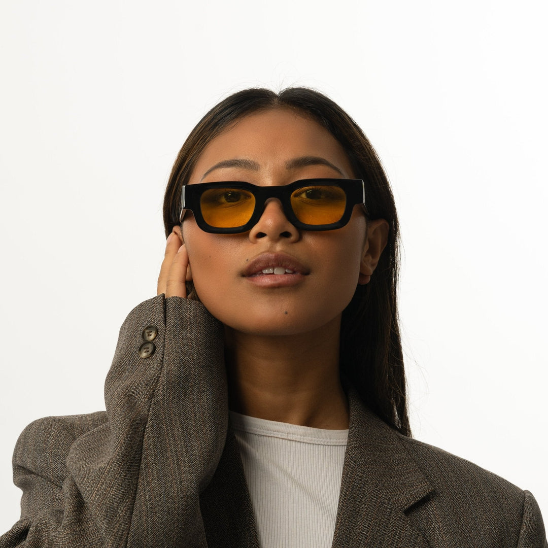 MONARK | AMBER